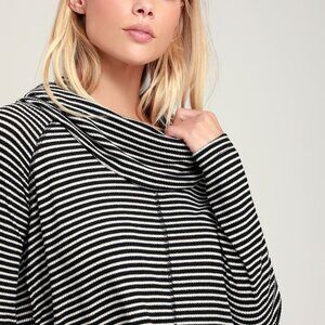 BB Dakota > Striped Cowl Neck Sweater Medium